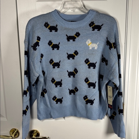 Netflix Stranger Things Scottie Dog Blue Sweater Erica No Boundaries 80s Retro - Picture 3 of 9